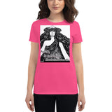 Poli’ahu noho ia Mauna Kea (Snow Goddess) Womens T-shirt